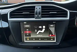 Used 2018 MG Gs Exclusive White - Interior and Exterior details 18