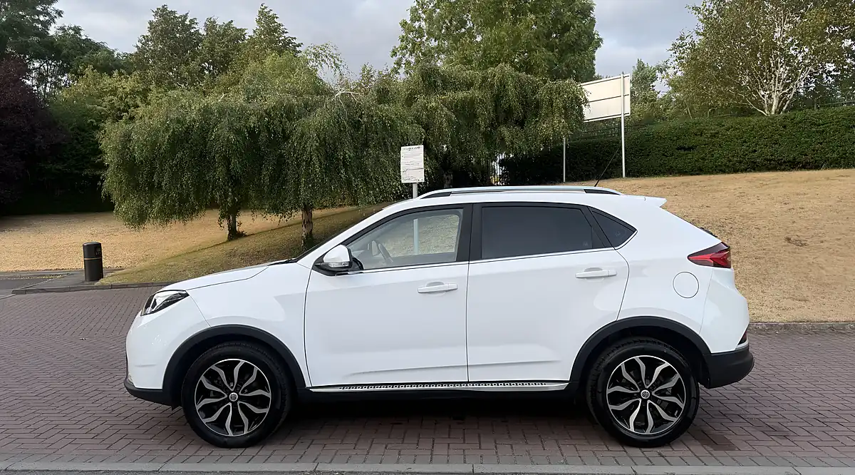 Used 2018 MG Gs Exclusive White - Interior and Exterior details 6