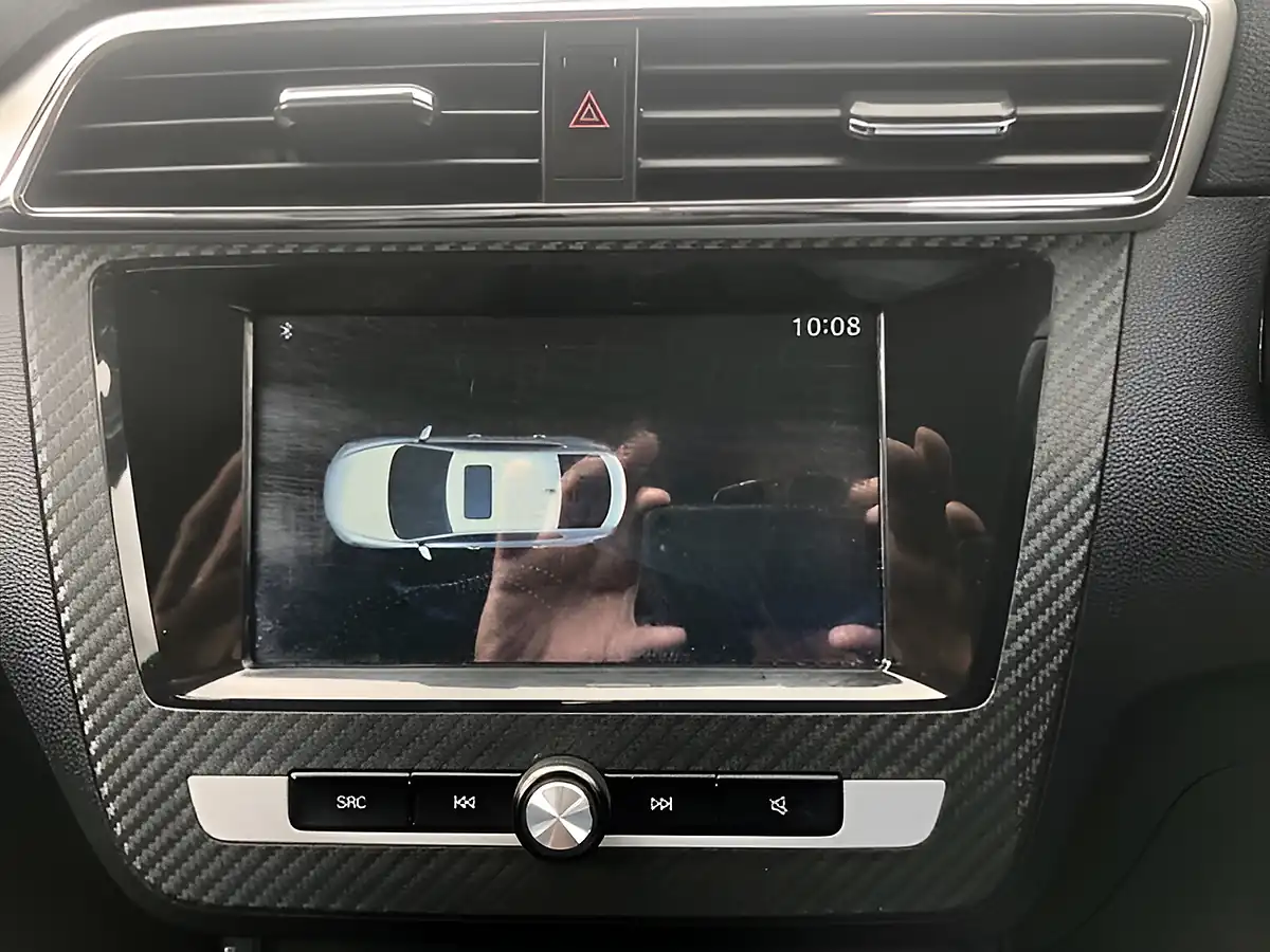 Used 2018 MG MG Zs Excite Laser Blue - Interior and Exterior details 12