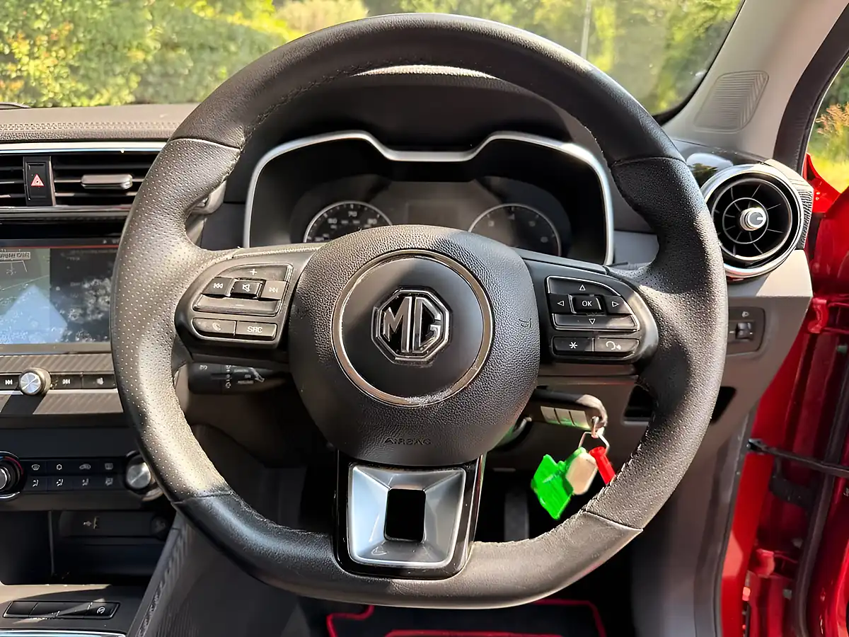 Used 2018 MG MG Zs Exclusive Red - Interior and Exterior details 11