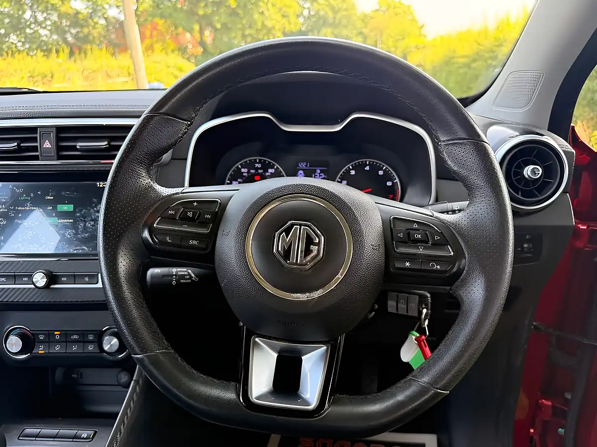 Used 2018 MG MG Zs Exclusive Red - Interior and Exterior details 13