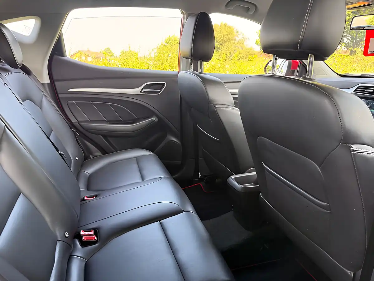 Used 2018 MG MG Zs Exclusive Red - Interior and Exterior details 15
