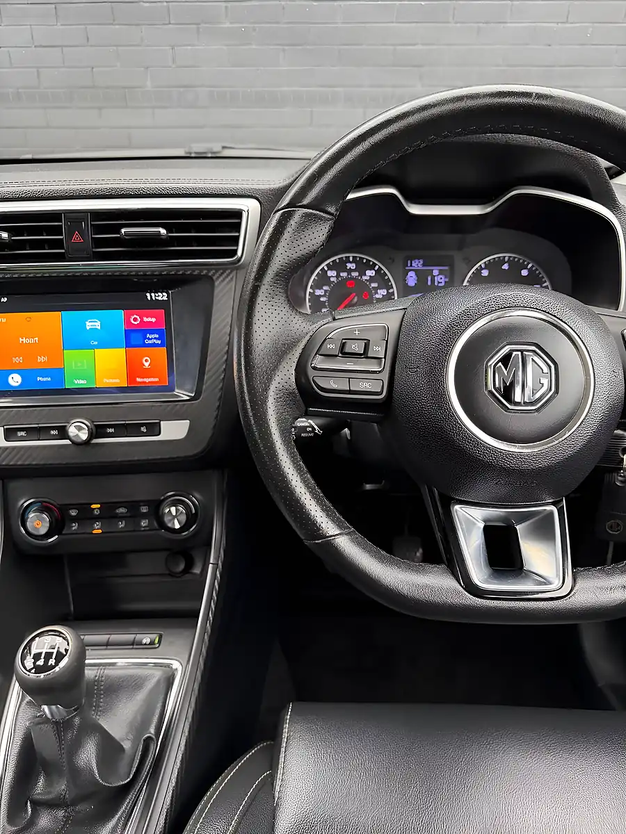 Used 2018 MG MG Zs Exclusive White - Interior and Exterior details 15