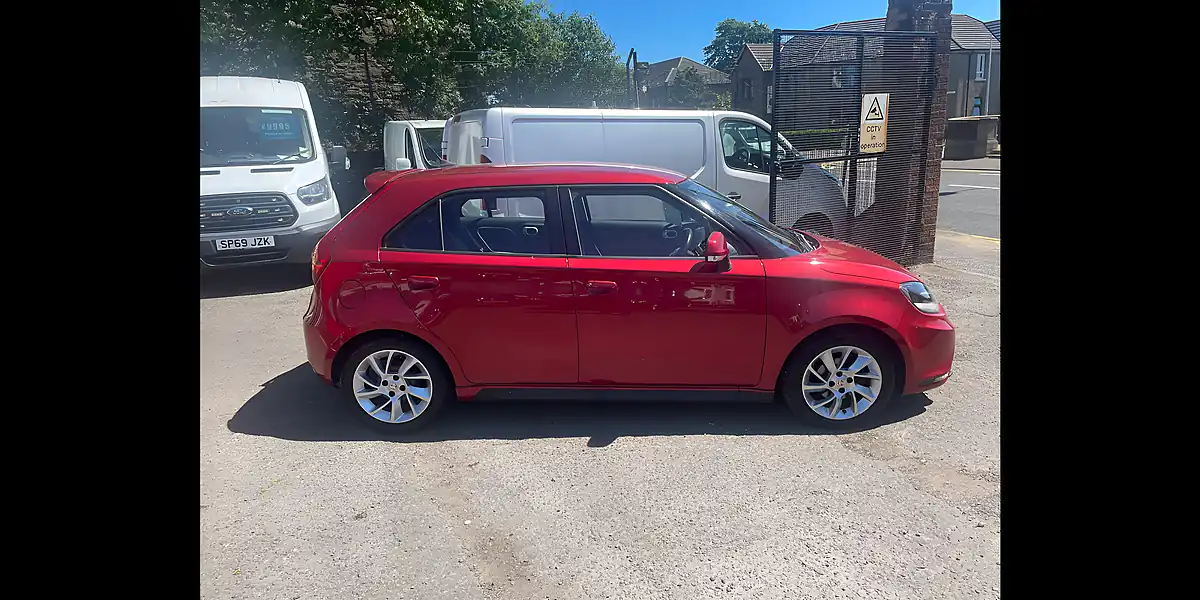 Used 2018 MG MG3 3Form Sport Red - Interior and Exterior details 3
