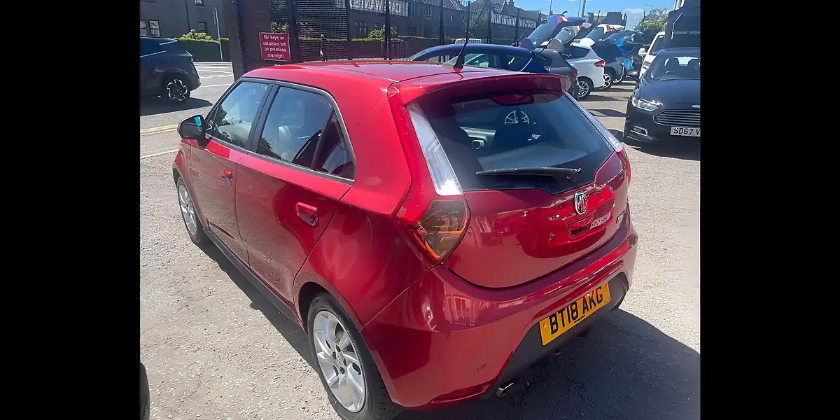 Used 2018 MG MG3 3Form Sport Red - Interior and Exterior details 6