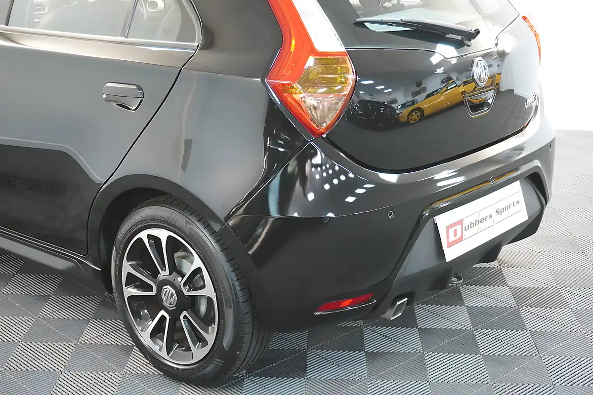 Used 2018 MG MG3 3Style+ Black - Interior and Exterior details 14