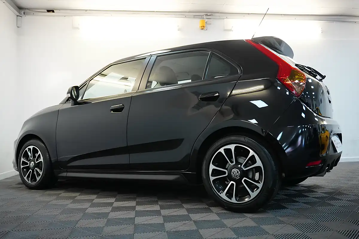 Used 2018 MG MG3 3Style+ Black - Interior and Exterior details 20