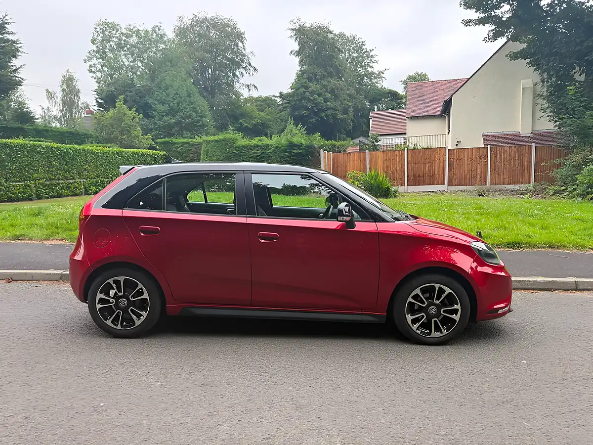 Used 2018 MG MG3 3Style+ Red - Interior and Exterior details 2
