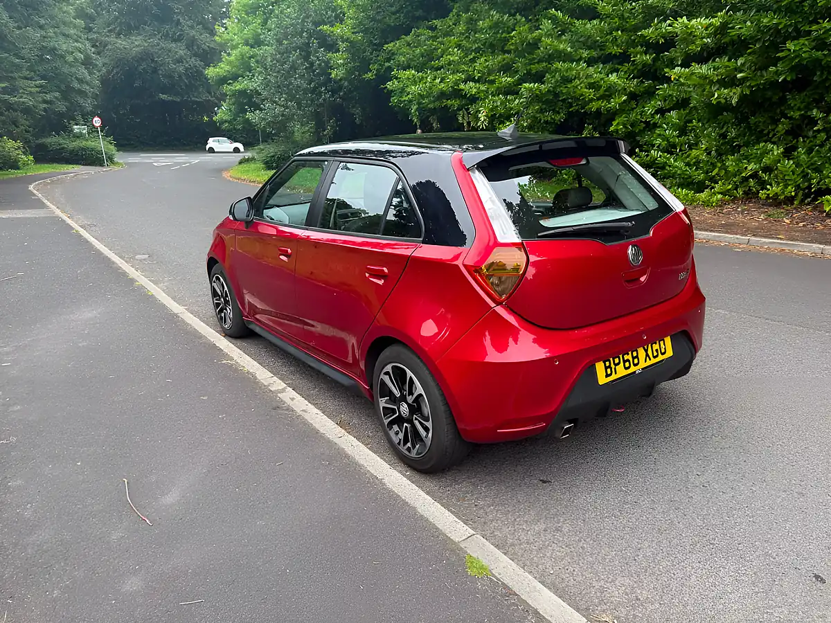 Used 2018 MG MG3 3Style+ Red - Interior and Exterior details 5