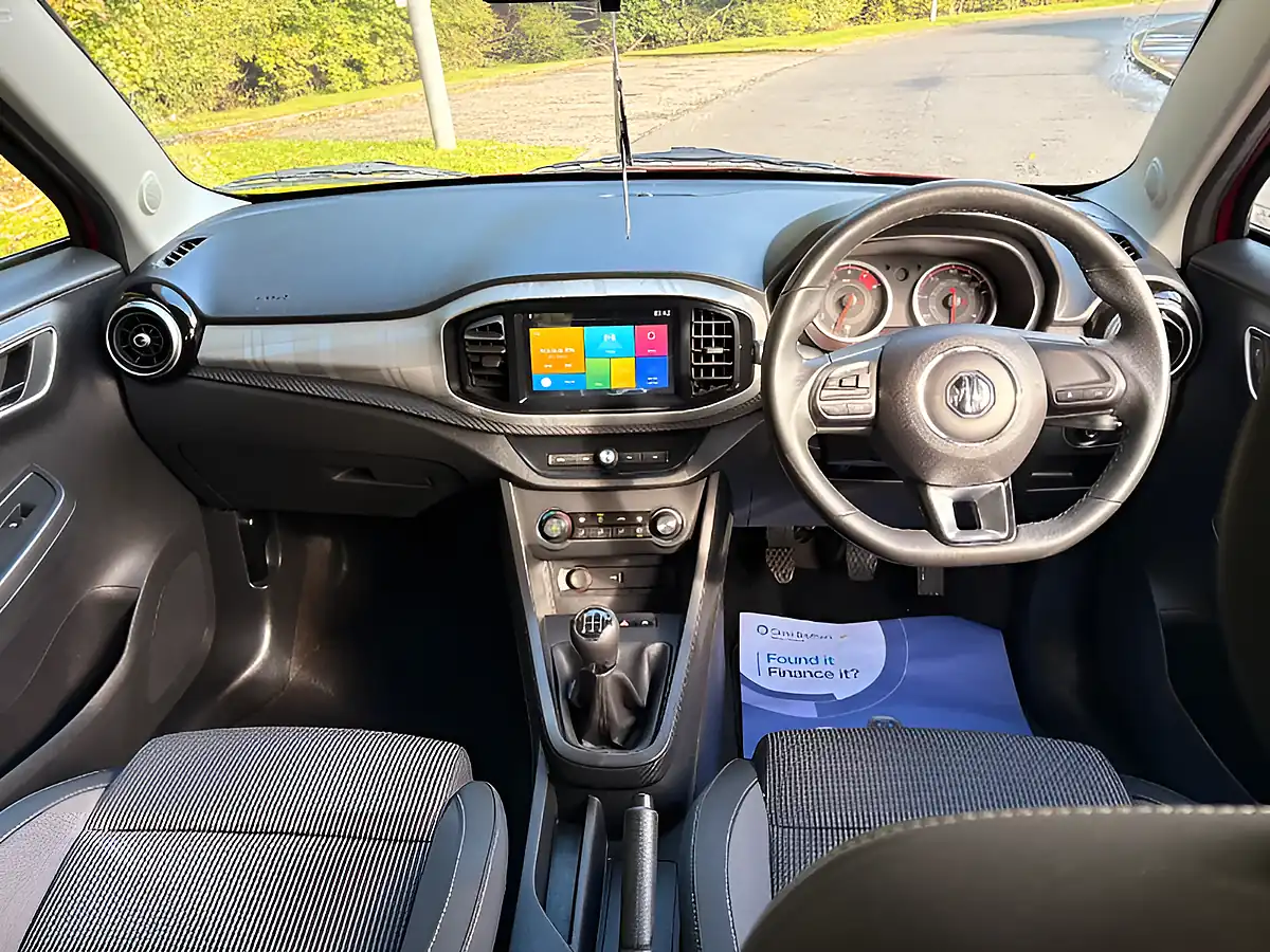 Used 2018 MG MG3 Excite Red - Interior and Exterior details 11