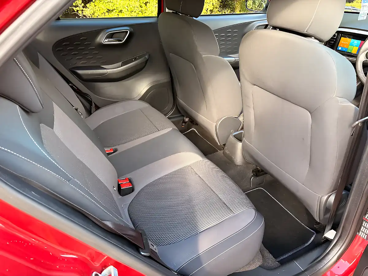 Used 2018 MG MG3 Excite Red - Interior and Exterior details 16