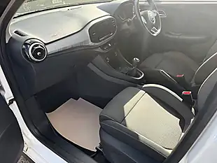 Used 2018 MG MG3 Excite White - Interior and Exterior details 15