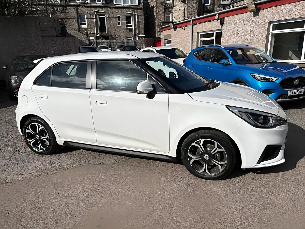 Used 2018 MG MG3 Excite White - Interior and Exterior details 2