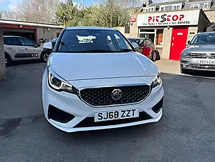 Used 2018 MG MG3 Excite White - Interior and Exterior details 5