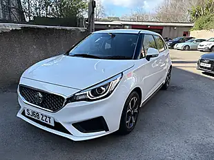 Used 2018 MG MG3 Excite White - Interior and Exterior details 9