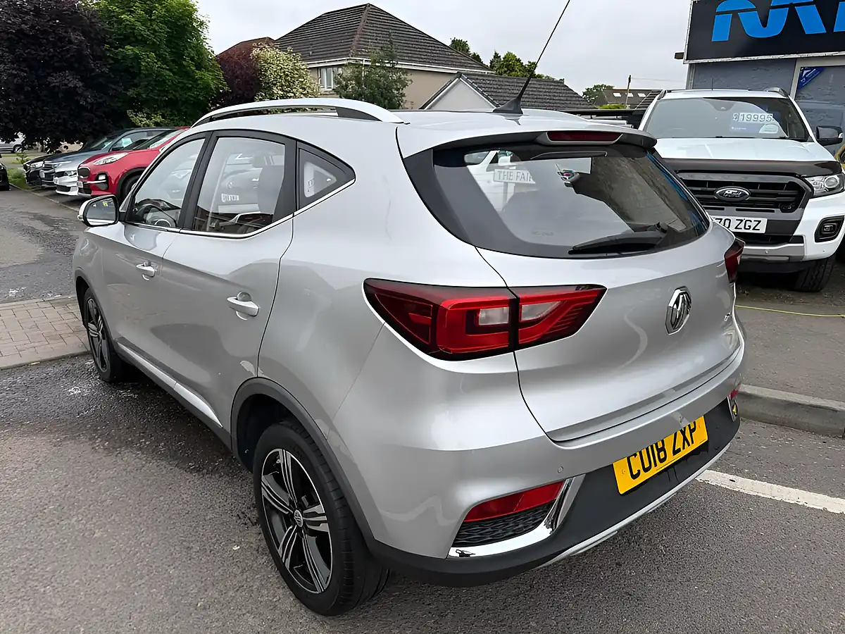 Used 2018 MG Zs Exclusive Silver - Interior and Exterior details 3