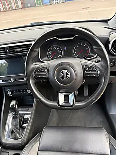 Used 2018 MG Zs Exclusive Silver - Interior and Exterior details 13
