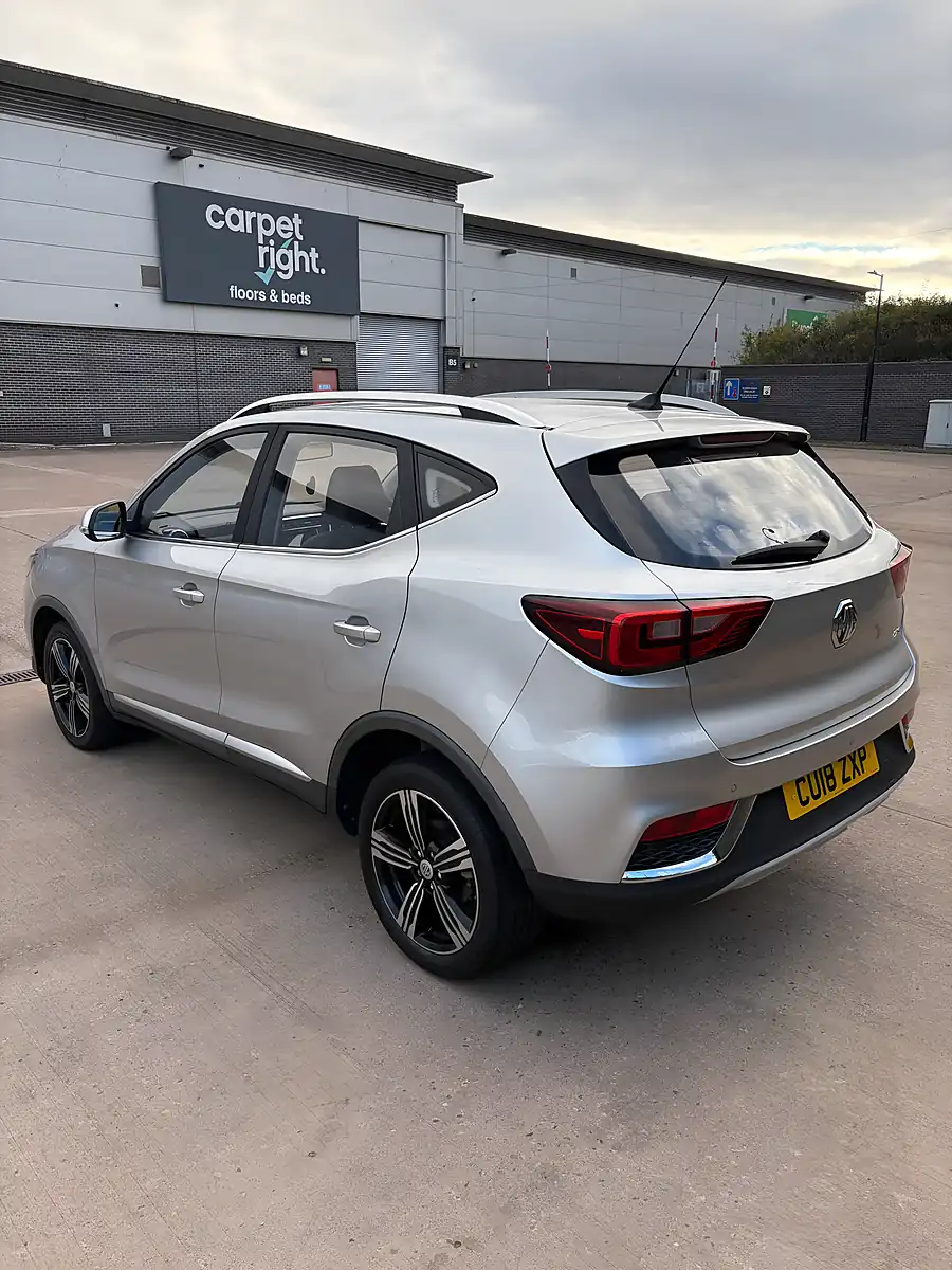 Used 2018 MG Zs Exclusive Silver - Interior and Exterior details 3