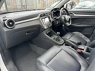 Used 2018 MG Zs Exclusive White - Interior and Exterior details 9