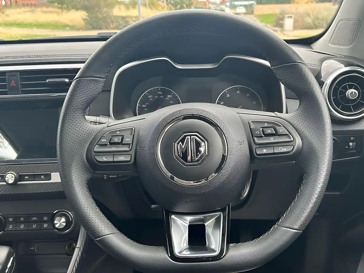 Used 2018 MG ZS Exclusive White - Interior and Exterior details 17