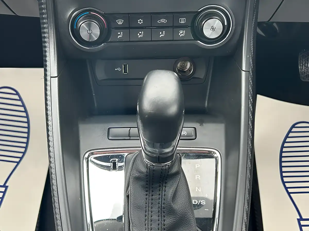 Used 2018 MG ZS Exclusive White - Interior and Exterior details 18