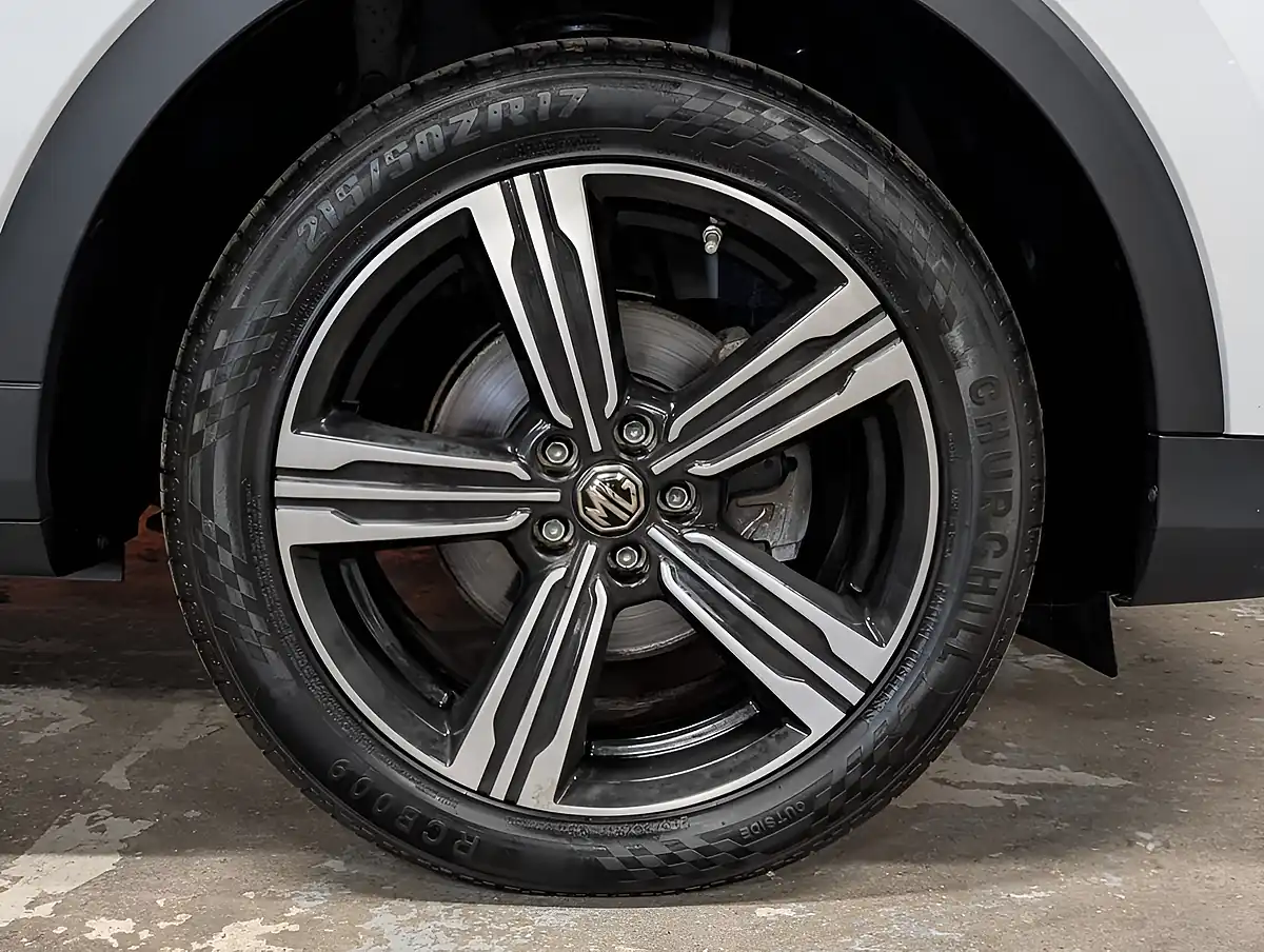 Used 2018 MG ZS Exclusive White - Interior and Exterior details 4
