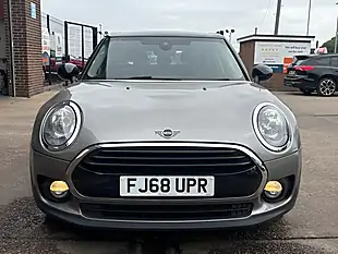 Used 2018 MINI Clubman Classic Silver - Interior and Exterior details 2