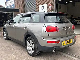 Used 2018 MINI Clubman Classic Silver - Interior and Exterior details 5