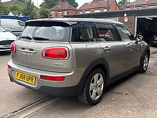 Used 2018 MINI Clubman Classic Silver - Interior and Exterior details 7