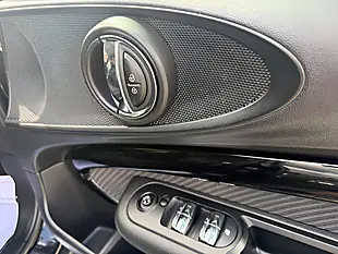 Used 2018 MINI Clubman Cooper Black - Interior and Exterior details 10