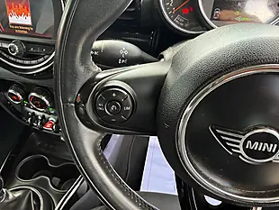 Used 2018 MINI Clubman Cooper Black - Interior and Exterior details 11