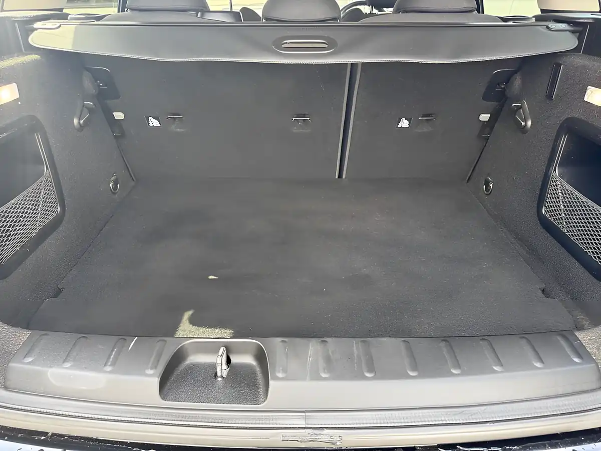 Used 2018 MINI Clubman Cooper Black - Interior and Exterior details 20