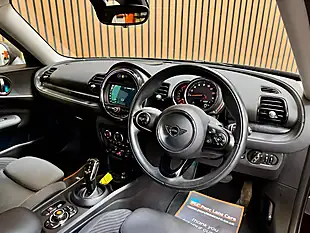 Used 2018 MINI Clubman Cooper Classic Pure Burgundy - Interior and Exterior details 13