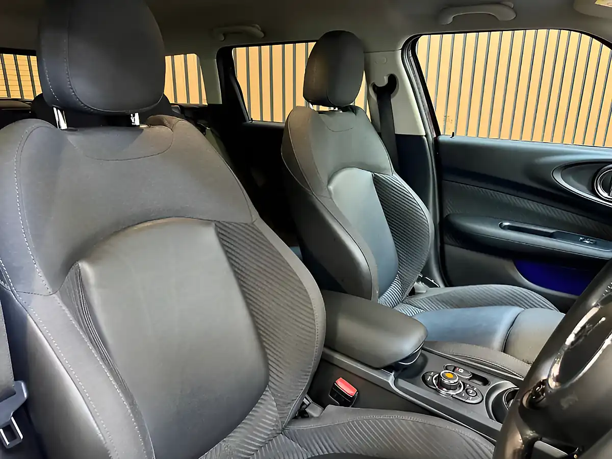 Used 2018 MINI Clubman Cooper Classic Pure Burgundy - Interior and Exterior details 19
