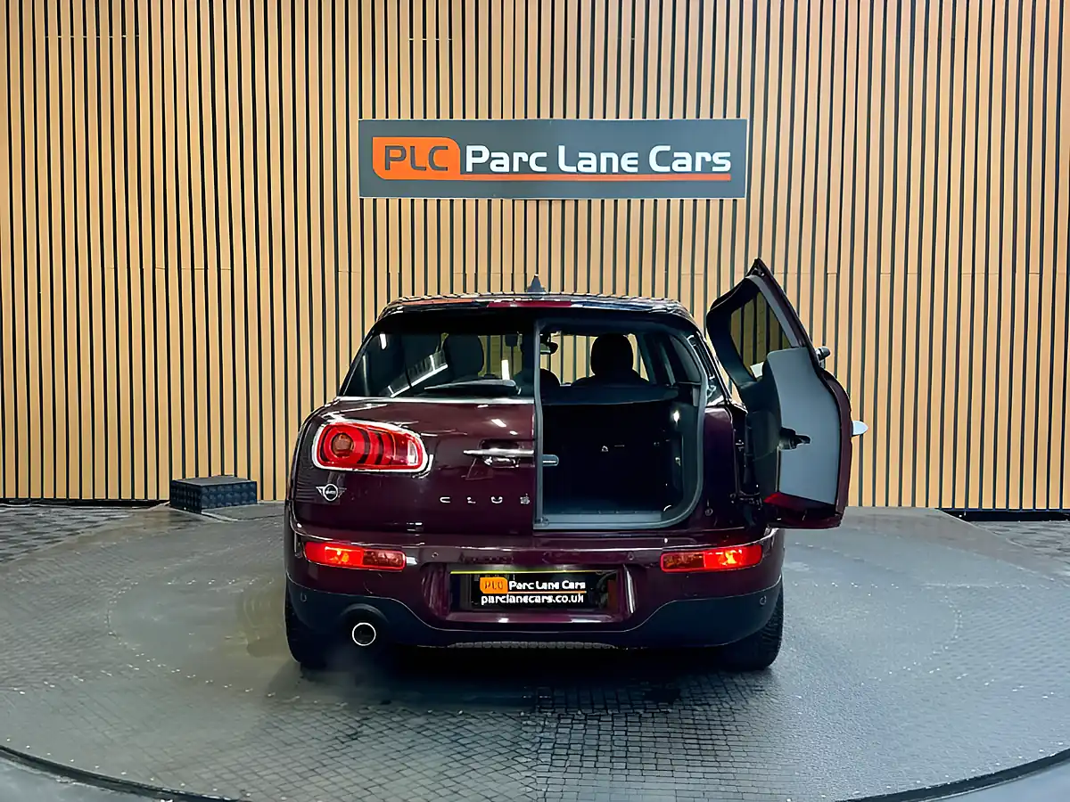 Used 2018 MINI Clubman Cooper Classic Pure Burgundy - Interior and Exterior details 5