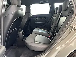 Used 2018 MINI Clubman Cooper Moonwalk Grey - Interior and Exterior details 12