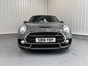 Used 2018 MINI Clubman Cooper Moonwalk Grey - Interior and Exterior details 2
