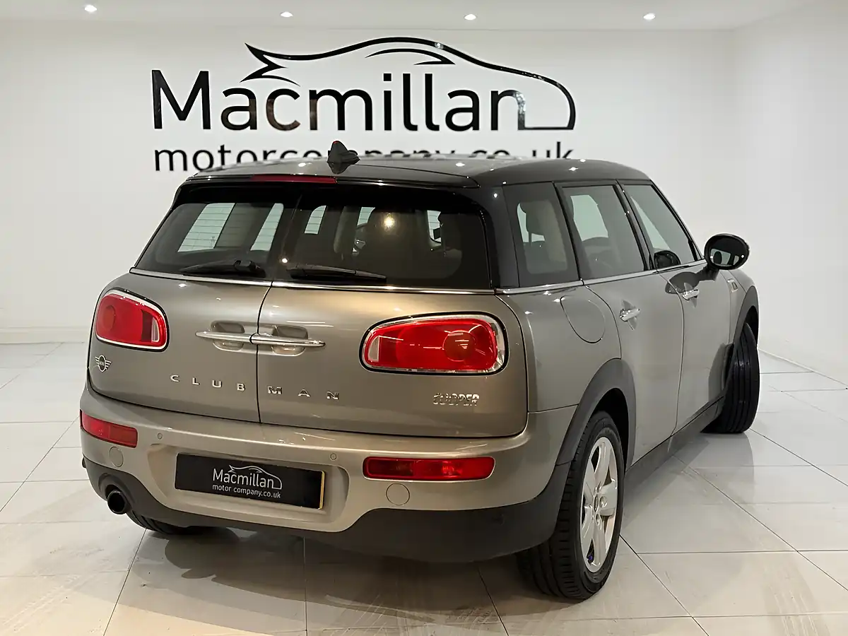 Used 2018 MINI Clubman Cooper Silver - Interior and Exterior details 11
