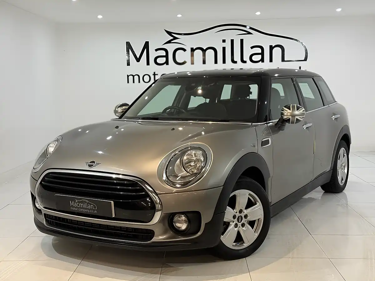 Used 2018 MINI Clubman Cooper Silver - Interior and Exterior details 7