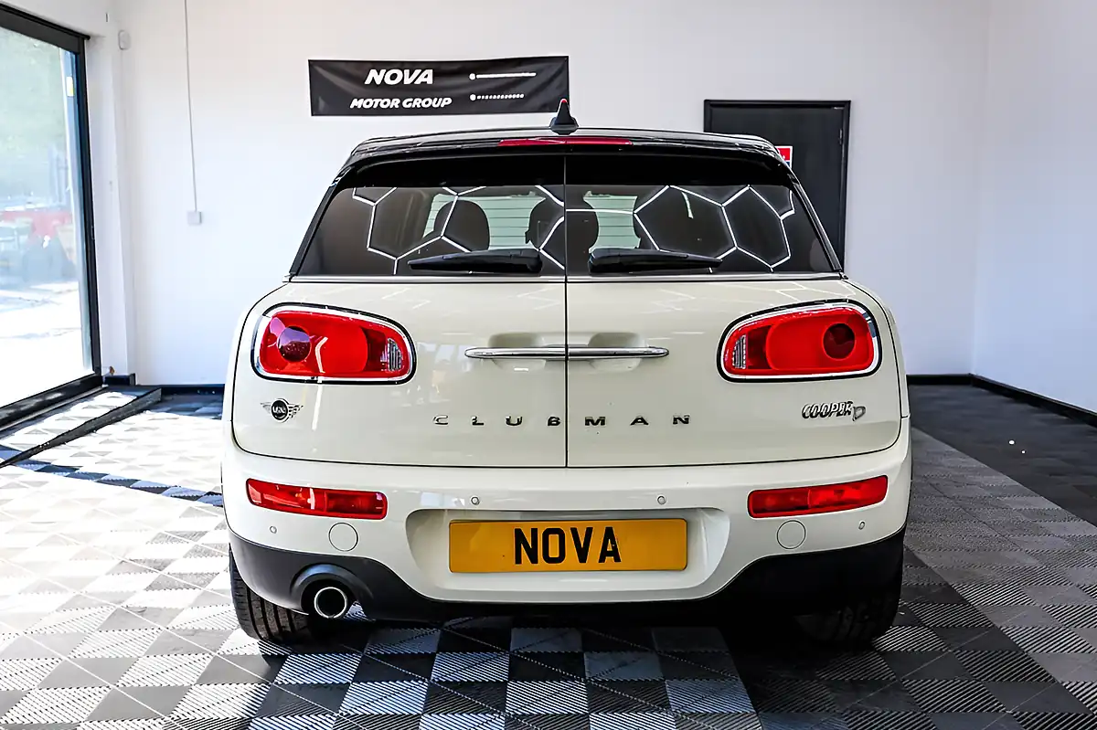 Used 2018 MINI Clubman Cooper White - Interior and Exterior details 11