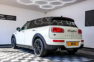 Used 2018 MINI Clubman Cooper White - Interior and Exterior details 12
