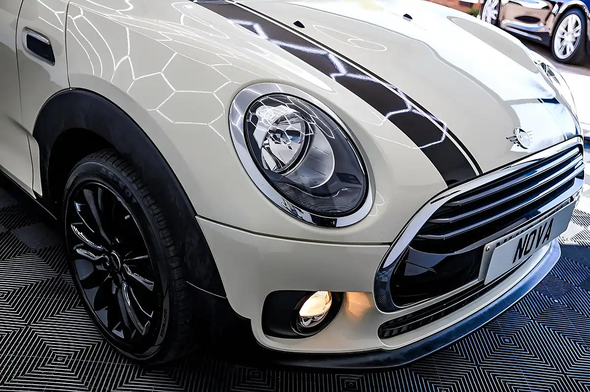 Used 2018 MINI Clubman Cooper White - Interior and Exterior details 19