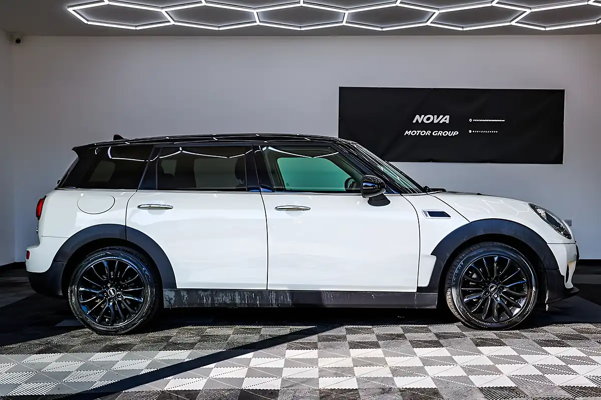 Used 2018 MINI Clubman Cooper White - Interior and Exterior details 5