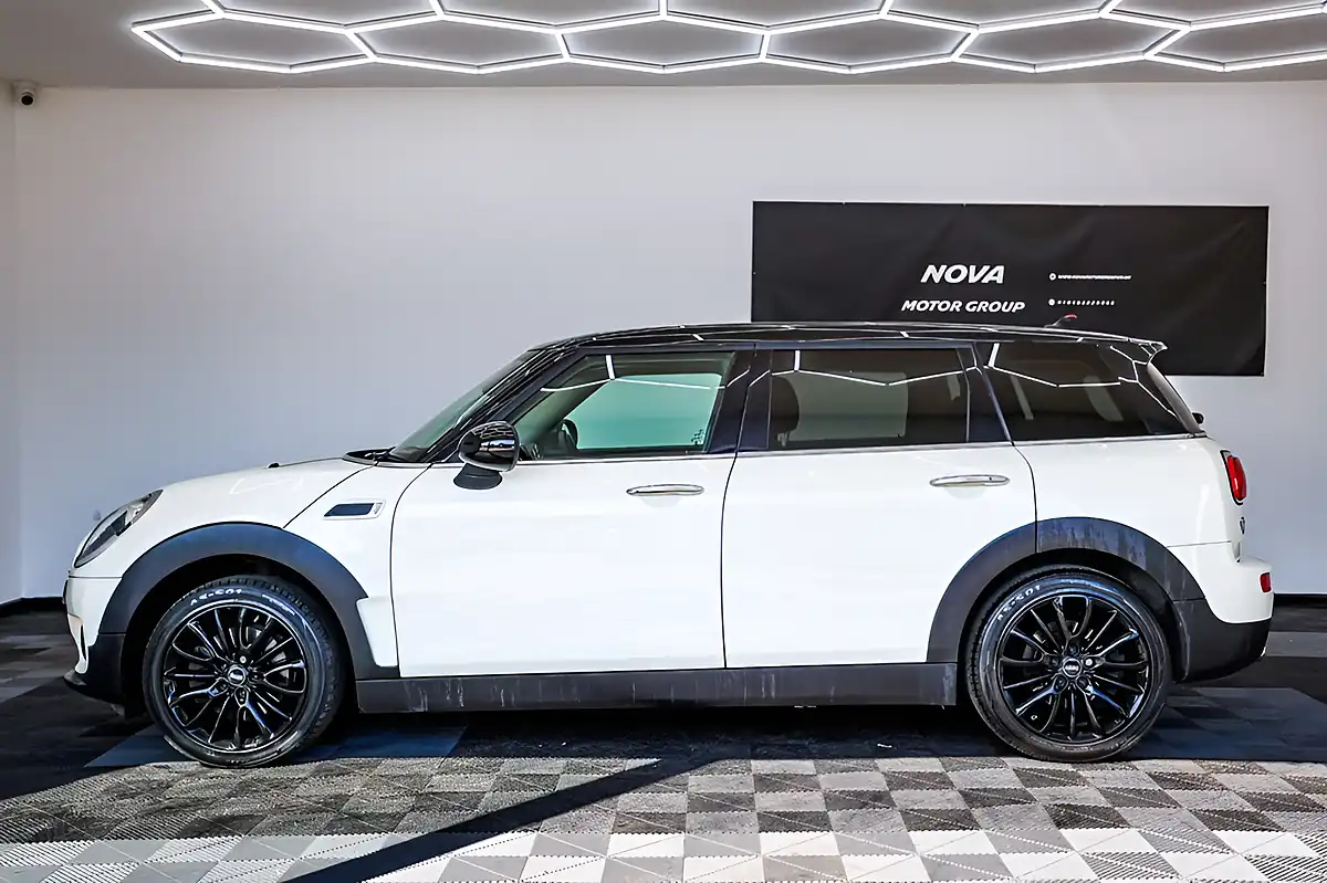 Used 2018 MINI Clubman Cooper White - Interior and Exterior details 6
