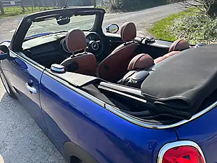 Used 2018 MINI Convertible Cooper Blue - Interior and Exterior details 16