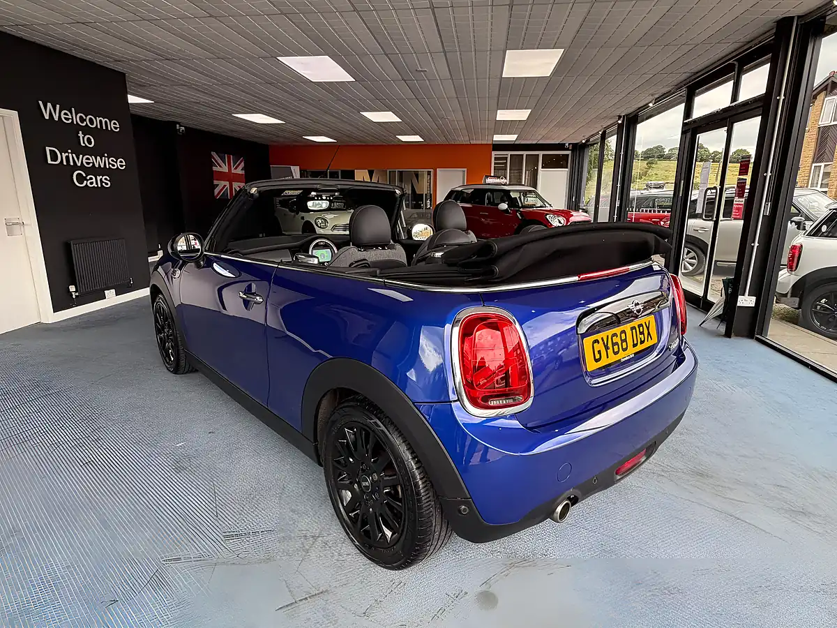 Used 2018 MINI Convertible Cooper Blue - Interior and Exterior details 10