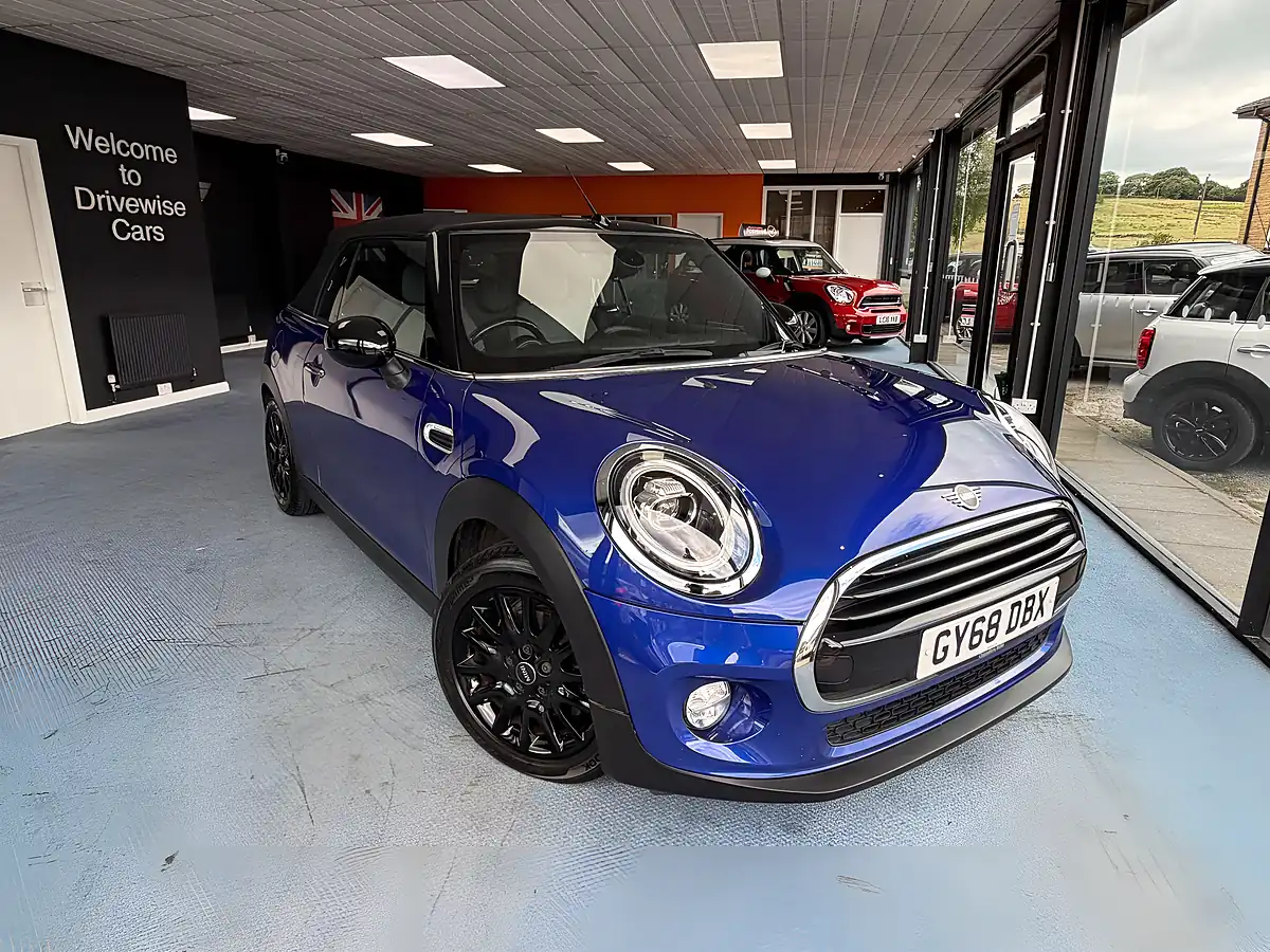 Used 2018 MINI Convertible Cooper Blue - Interior and Exterior details 2