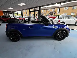 Used 2018 MINI Convertible Cooper Blue - Interior and Exterior details 3