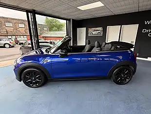 Used 2018 MINI Convertible Cooper Blue - Interior and Exterior details 8