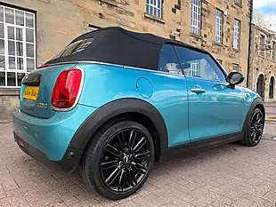 Used 2018 MINI Convertible Cooper Blue - Interior and Exterior details 16